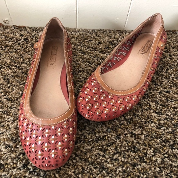 PIKOLINOS Shoes - Pikolinos Red Pisa Ballet Flats - Size UK 38